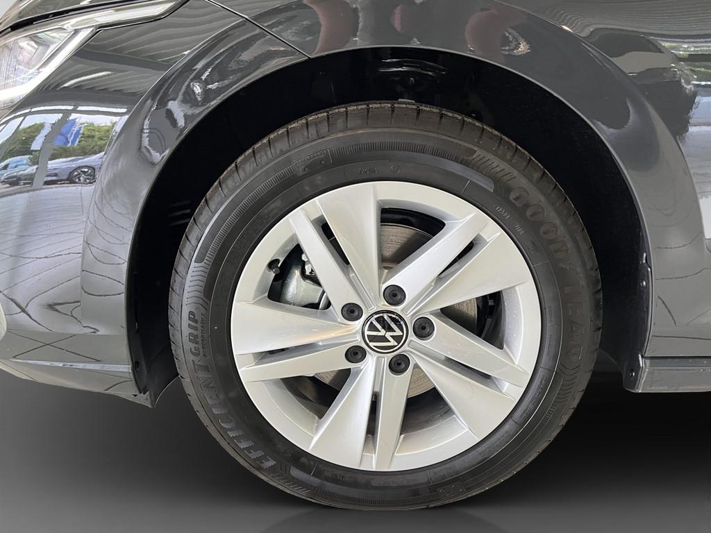 Volkswagen Golf 1.5 TSI Golf VIII Life
