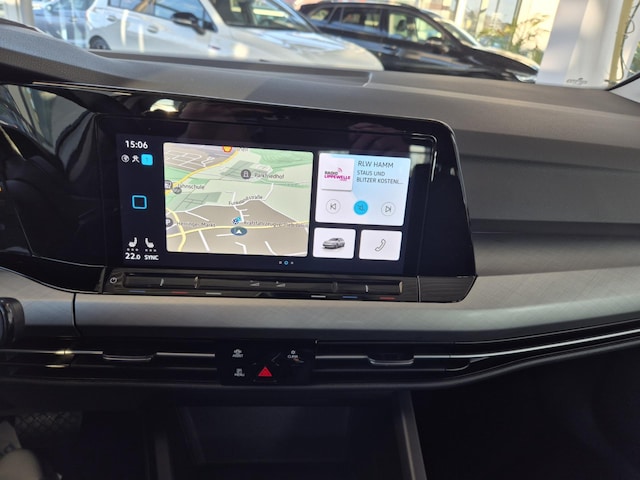 Volkswagen Golf 1.5 eTSI DSG Life Variant