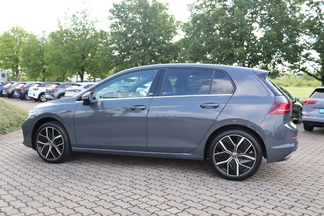 Volkswagen Golf 1.5 eTSI DSG