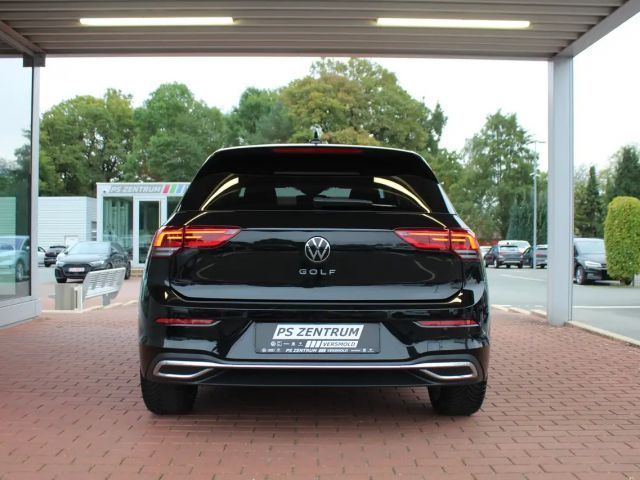 Volkswagen Golf 1.5 TSI Style