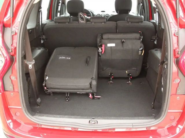 Dacia Lodgy 7 zitter