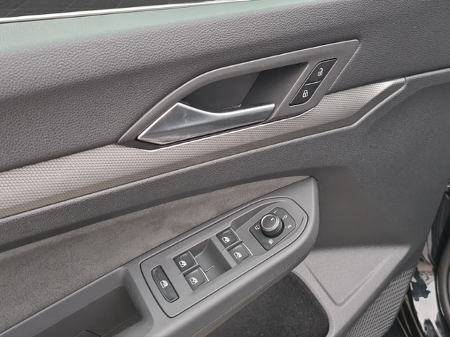 Volkswagen Golf 2.0 TDI DSG Style