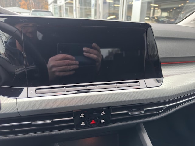 Volkswagen Golf 1.5 eTSI DSG Move