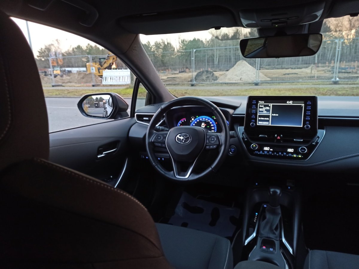 Toyota Corolla 5-deurs Technik