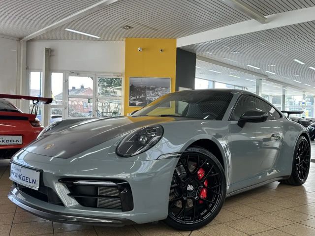 Porsche 992 4S Coupé