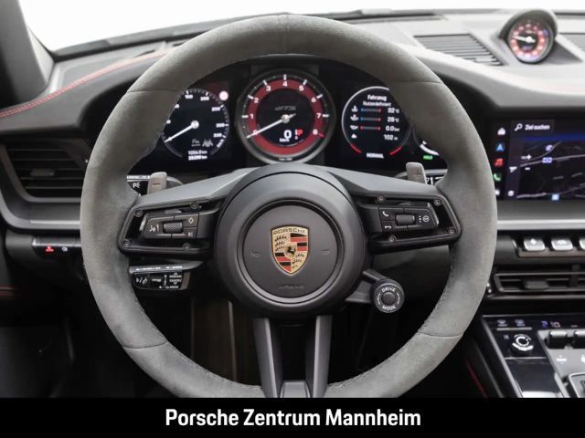 Porsche 992 Cabrio GTS