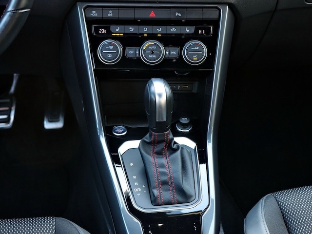 Volkswagen T-Roc 1.5 TSI DSG Sport