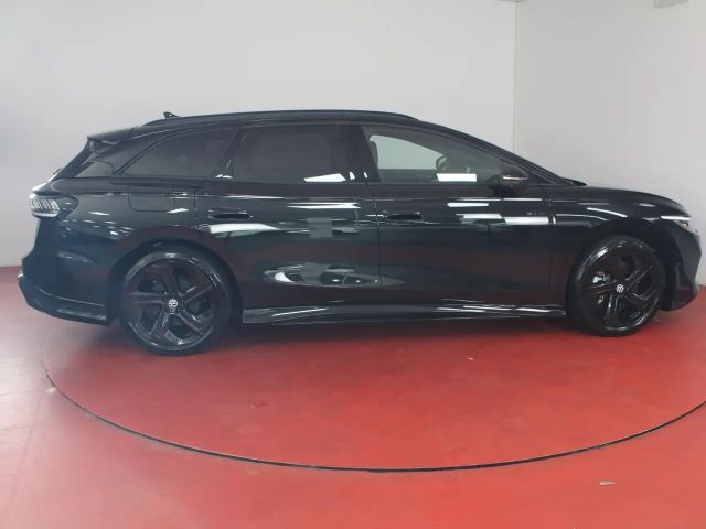 Volkswagen ID.7 GTX Tourer