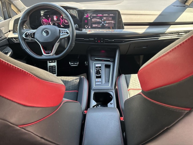 Volkswagen Golf 2.0 TSI DSG GTI