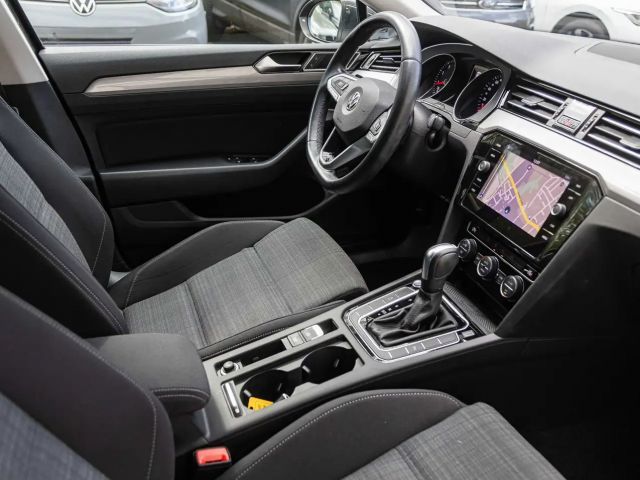 Volkswagen Passat 1.5 TSI Business DSG Variant