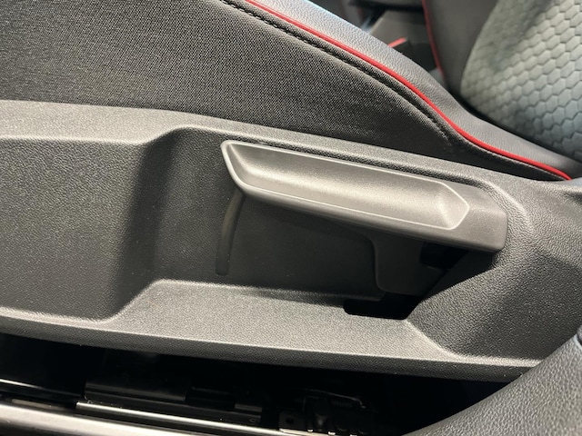 Volkswagen Golf 2.0 TSI DSG Golf VIII