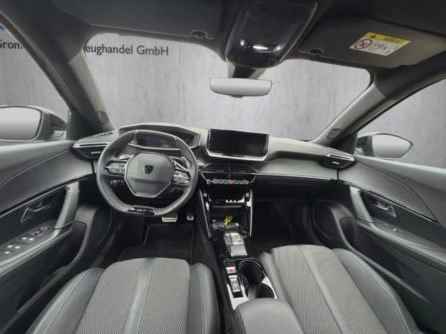 Peugeot 2008 EAT8 GT-Line