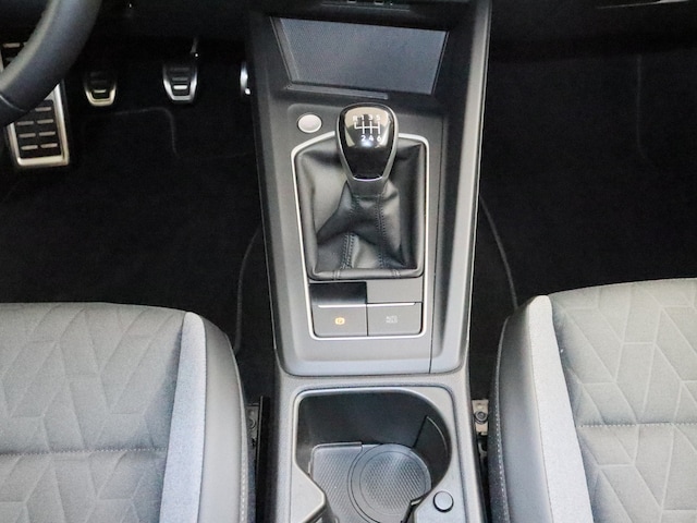 Volkswagen Golf 1.5 TSI Golf VIII