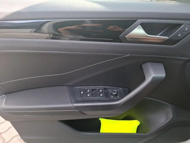 Volkswagen T-Roc DSG IQ.Drive Style