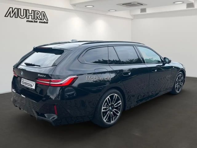 BMW 520 520d M-Sport Touring
