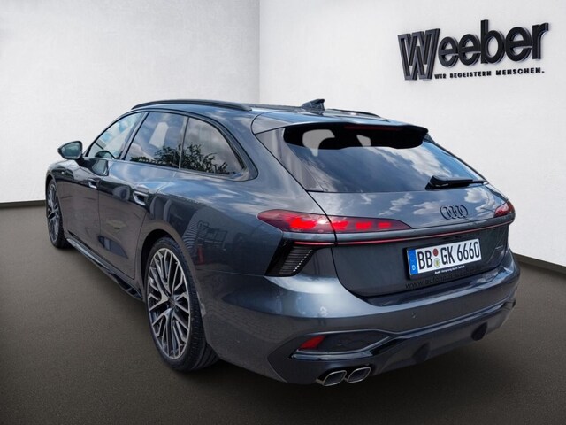 Audi A6 Avant Quattro S-Tronic