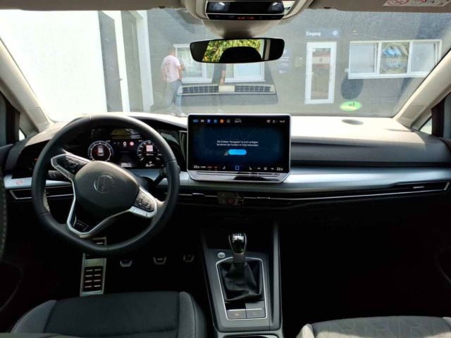 Volkswagen Golf 1.5 TSI