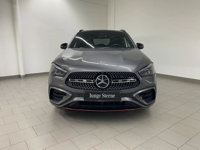Mercedes-Benz GLA 250 AMG Line