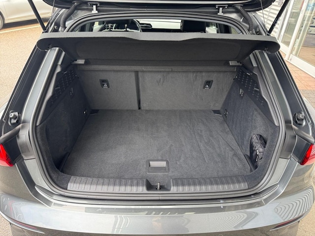 Audi A3 30 TFSI S-Line S-Tronic Sportback