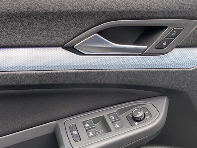 Volkswagen Golf 1.5 TSI Golf VIII