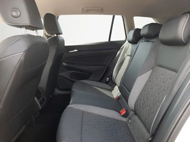 Volkswagen Golf 2.0 TDI DSG Golf VIII Variant