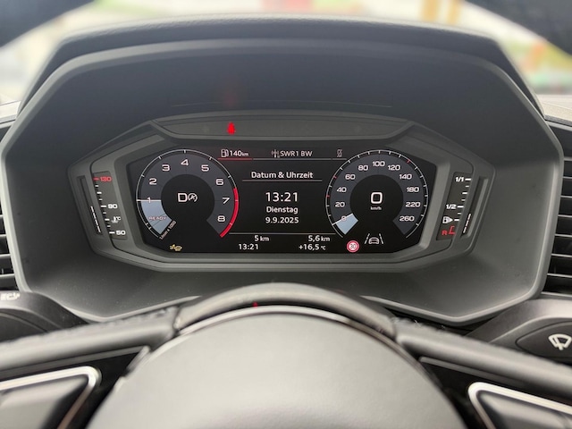 Audi A1 30 TFSI Allstreet S-Tronic