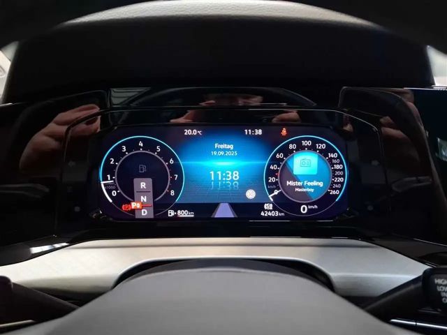 Volkswagen Golf 1.5 eTSI DSG Life