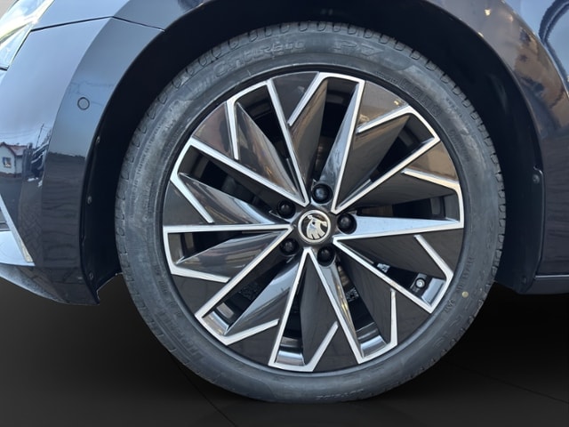 Skoda Superb 2.0 TDI Combi