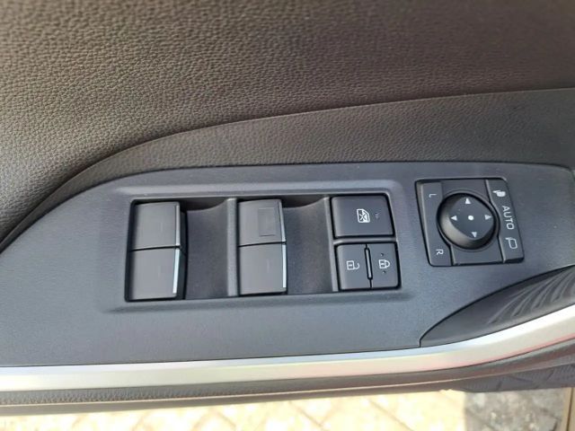 Toyota RAV4 4x2 Hybride Team D