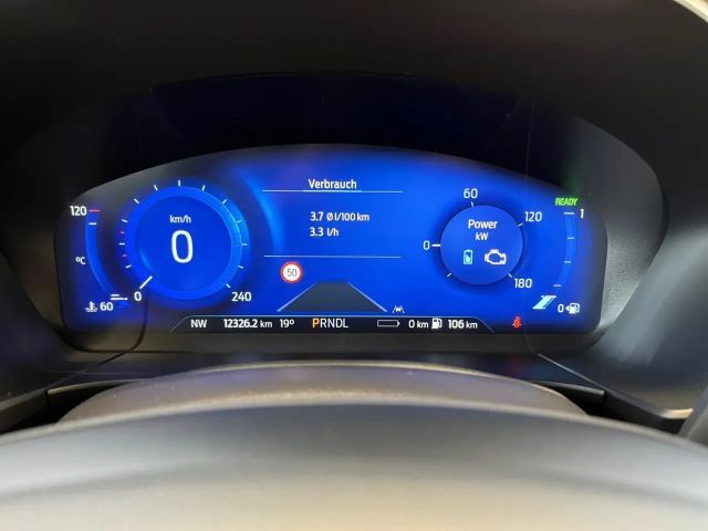 Ford Kuga Plug in Hybrid Titanium