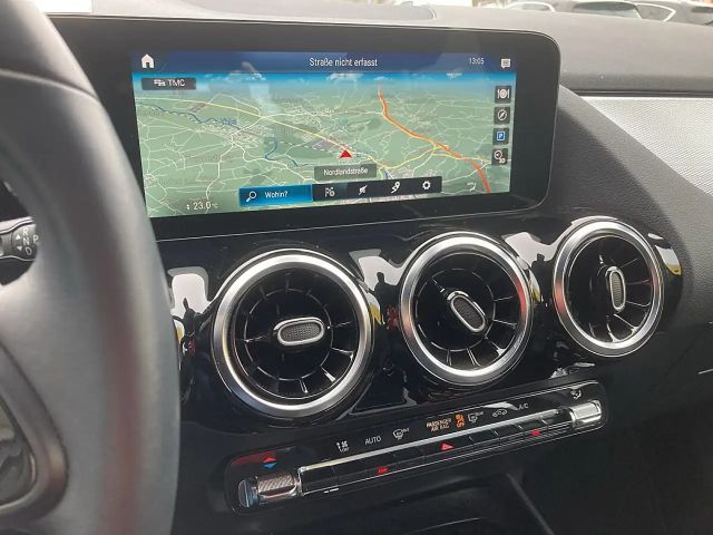 Mercedes-Benz GLA 180 GLA 180 d