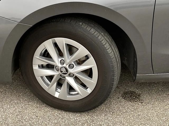 Skoda Fabia DESIGN 1,0 TSI DSG!LED,SMARTLINK,PDC!