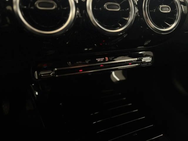 Mercedes-Benz A 180 Progressive