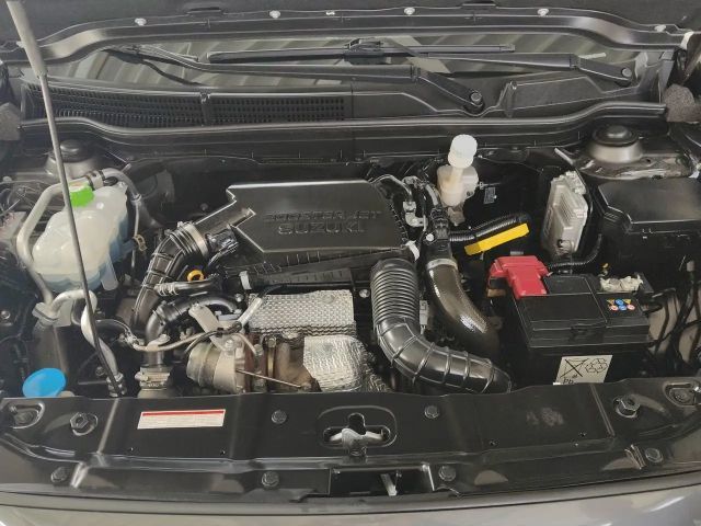 Suzuki S-Cross Hybrid