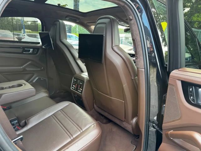 Porsche Cayenne Coupé GTS