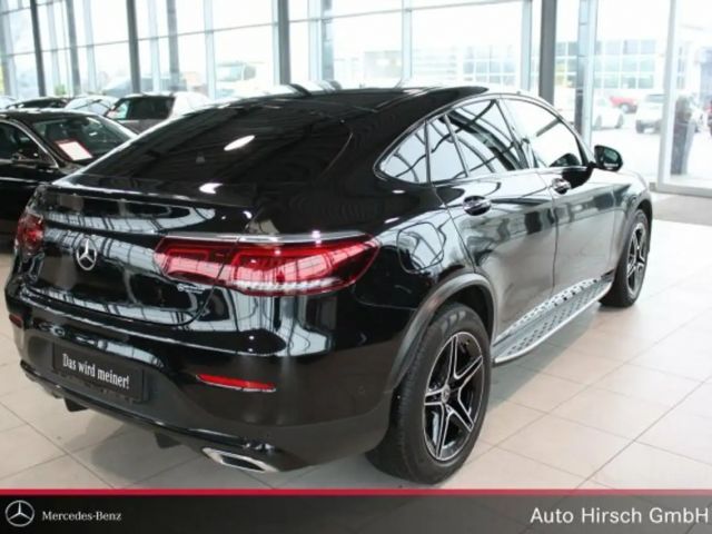 Mercedes-Benz GLC 300 4MATIC AMG Line Coupé