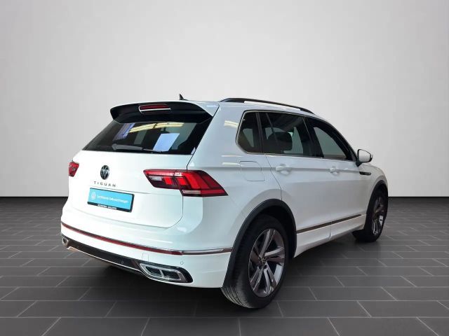 Volkswagen Tiguan 1.5 TSI DSG R-Line