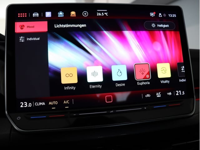 Volkswagen Golf 1.5 eTSI DSG Golf VIII