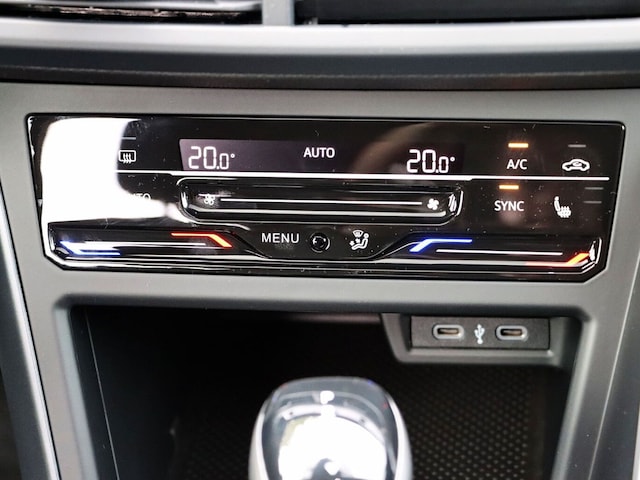 Volkswagen Polo 1.0 TSI DSG IQ.Drive R-Line