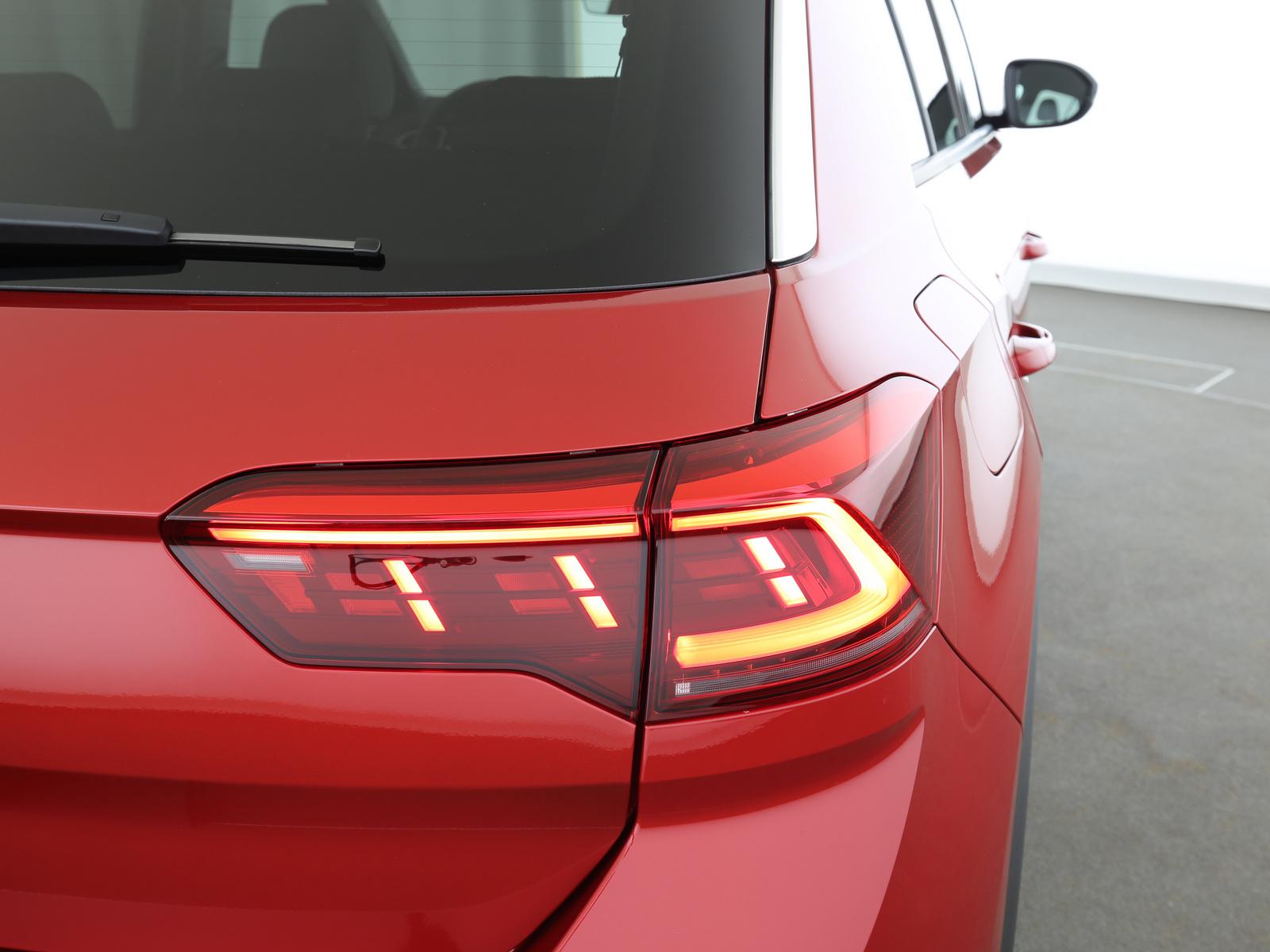 Volkswagen T-Roc DSG IQ.Drive R-Line