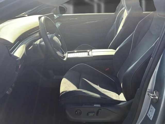 Volkswagen ID.7 IQ.Drive Pro