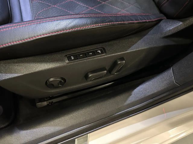 Skoda Octavia Combi RS