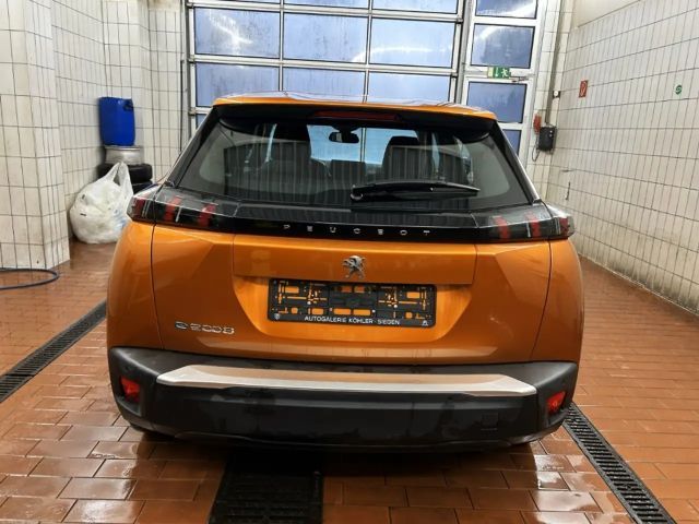 Peugeot E-2008 Active Pack