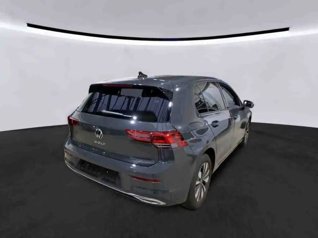 Volkswagen Golf 1.0 TSI