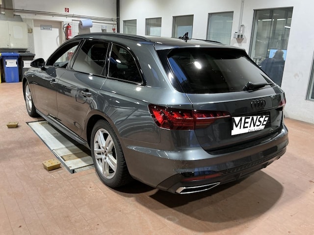 Audi A4 40 TDI Avant Quattro S-Line S-Tronic