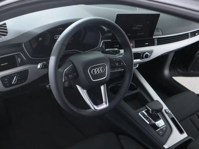 Audi A4 35 TFSI S-Line