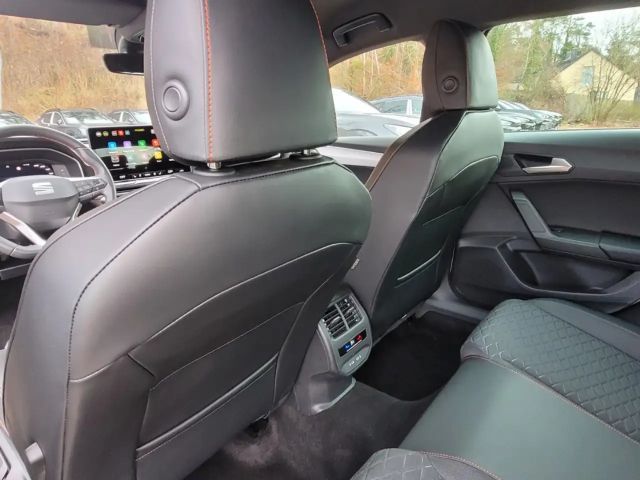 Seat Leon 1.5 TSI DSG FR-lijn Sportstourer