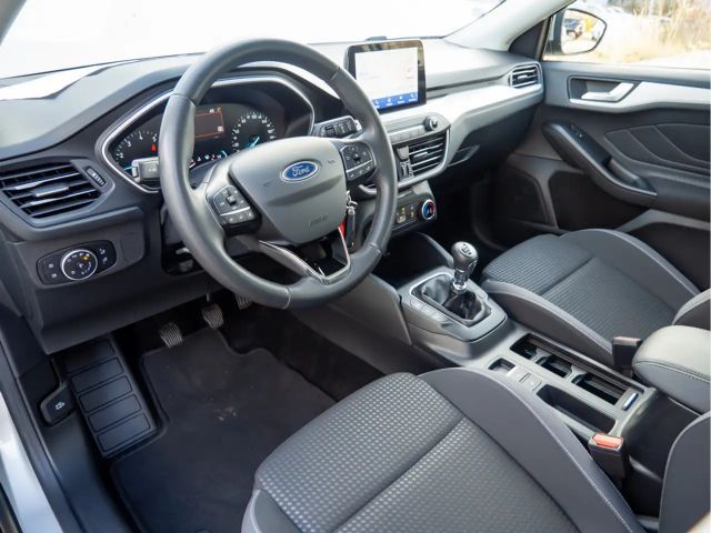 Ford Focus C & C 1.0L 125PS PDC KAMERA NAVI LED