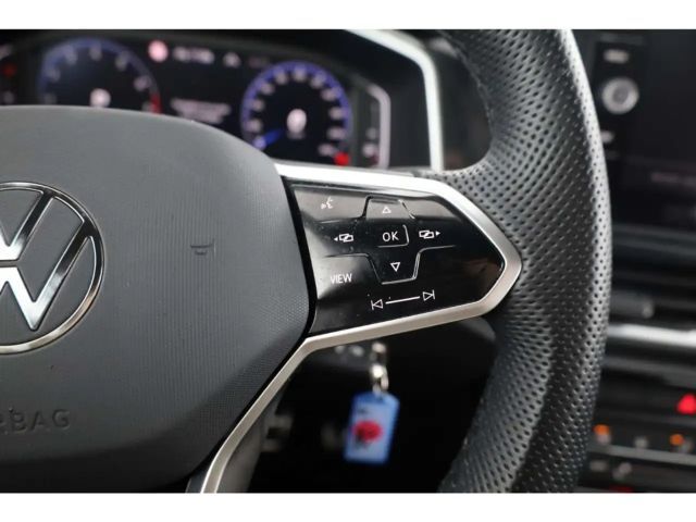 Volkswagen T-Roc 1.5 TSI DSG R-Line