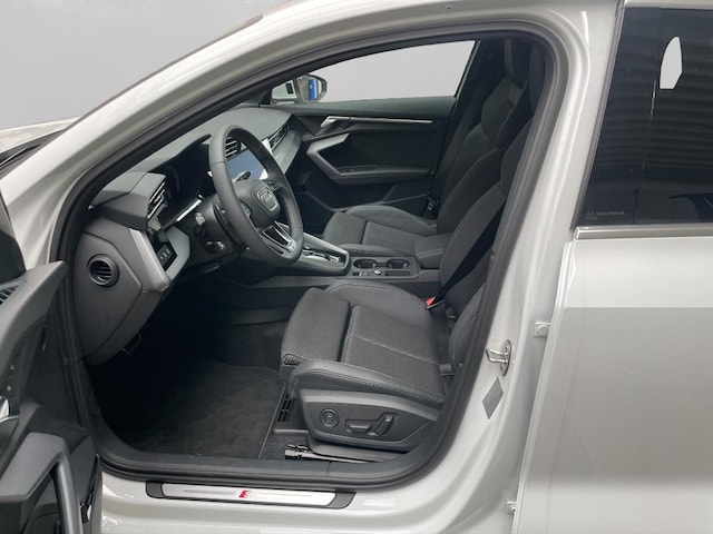 Audi A3 30 TFSI S-Line S-Tronic Sportback